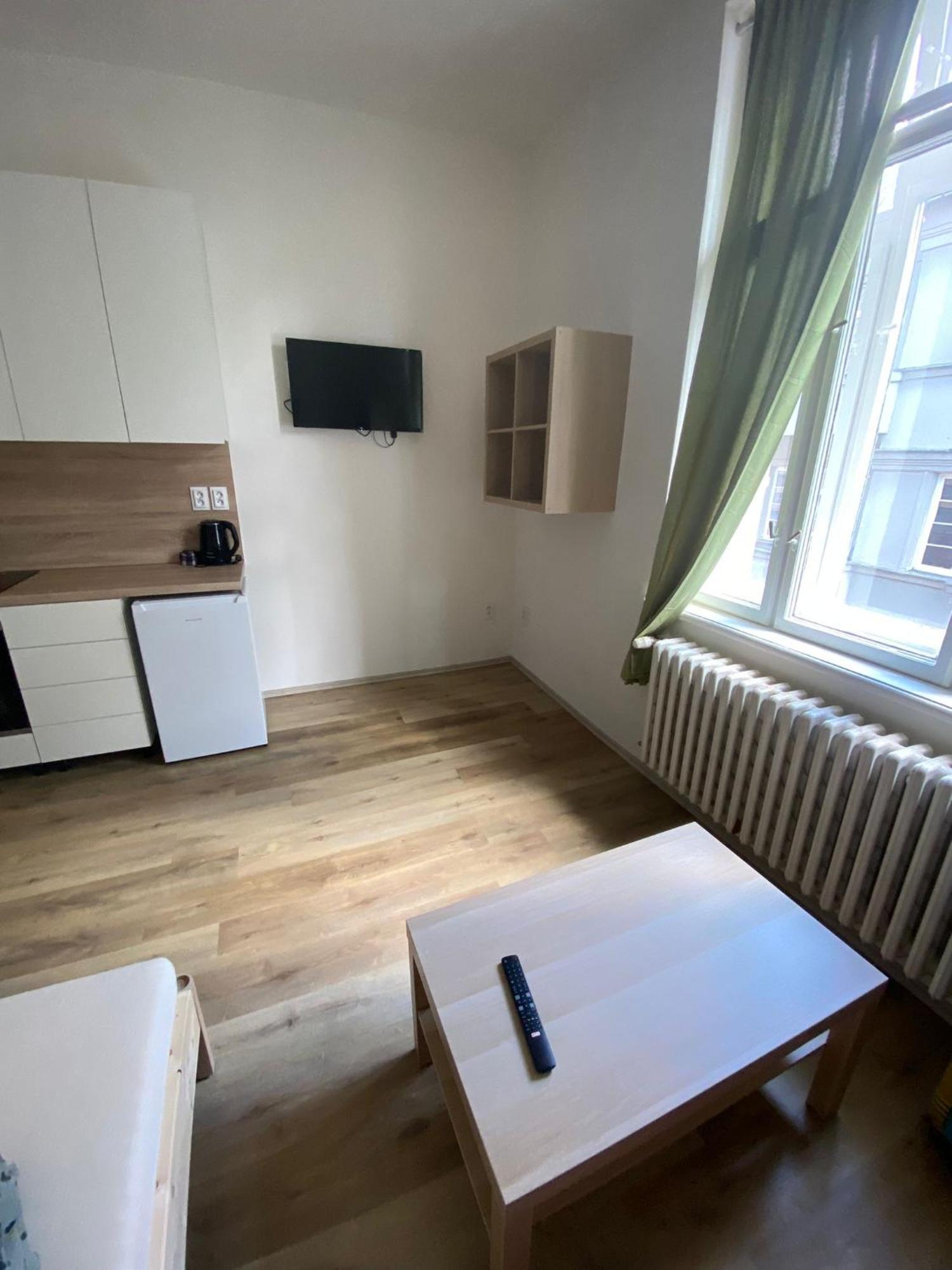 Garsoniera Ostrava City Centr, Na Hradbach 118 エクステリア 写真